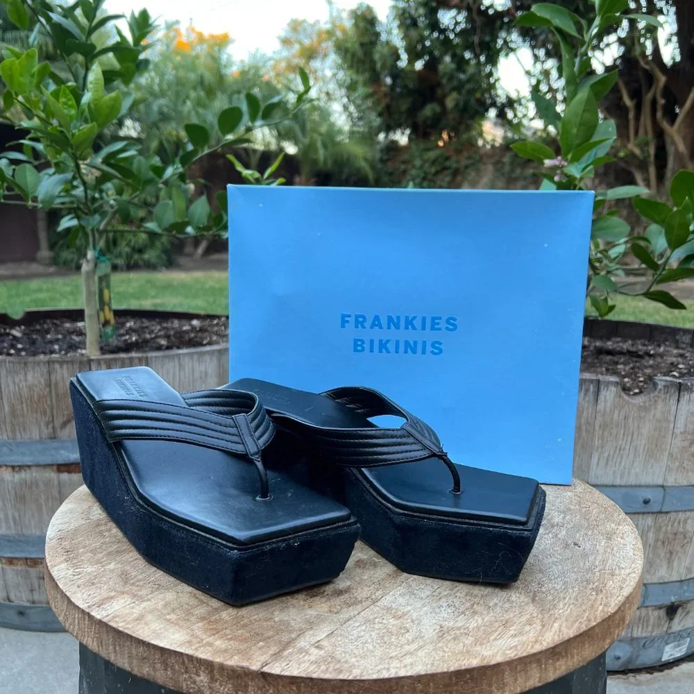 Frankie's Bikinis LA Girl Platform Flip Flop Size 39 - Picture 9 of 9